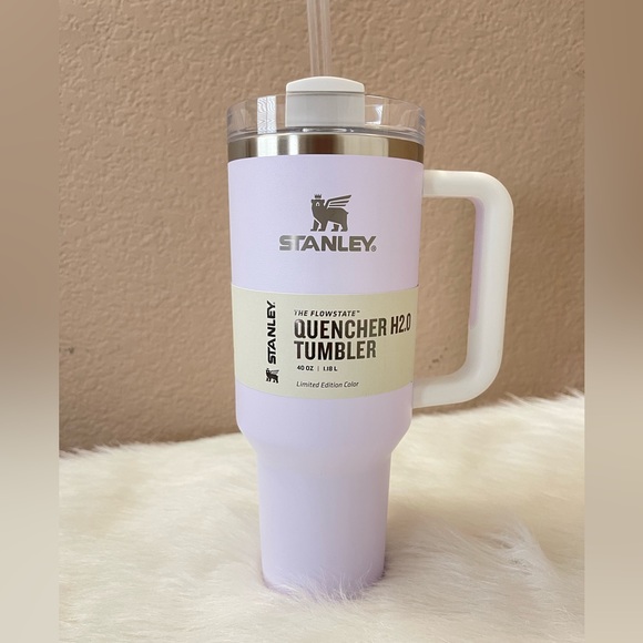 Stanley Adventure Quencher Tumbler 40 oz- Wisteria TARGET LIMITED EDITION - NWT - Picture 3 of 10